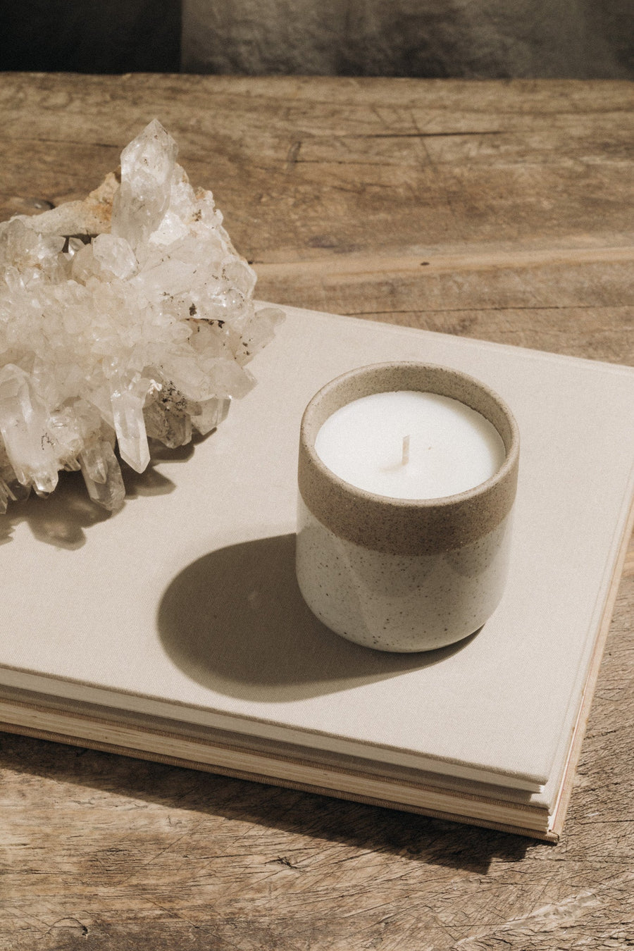 Often Wander Objects White / FINAL SALE Aesthetic Candle — Oakmoss Amber