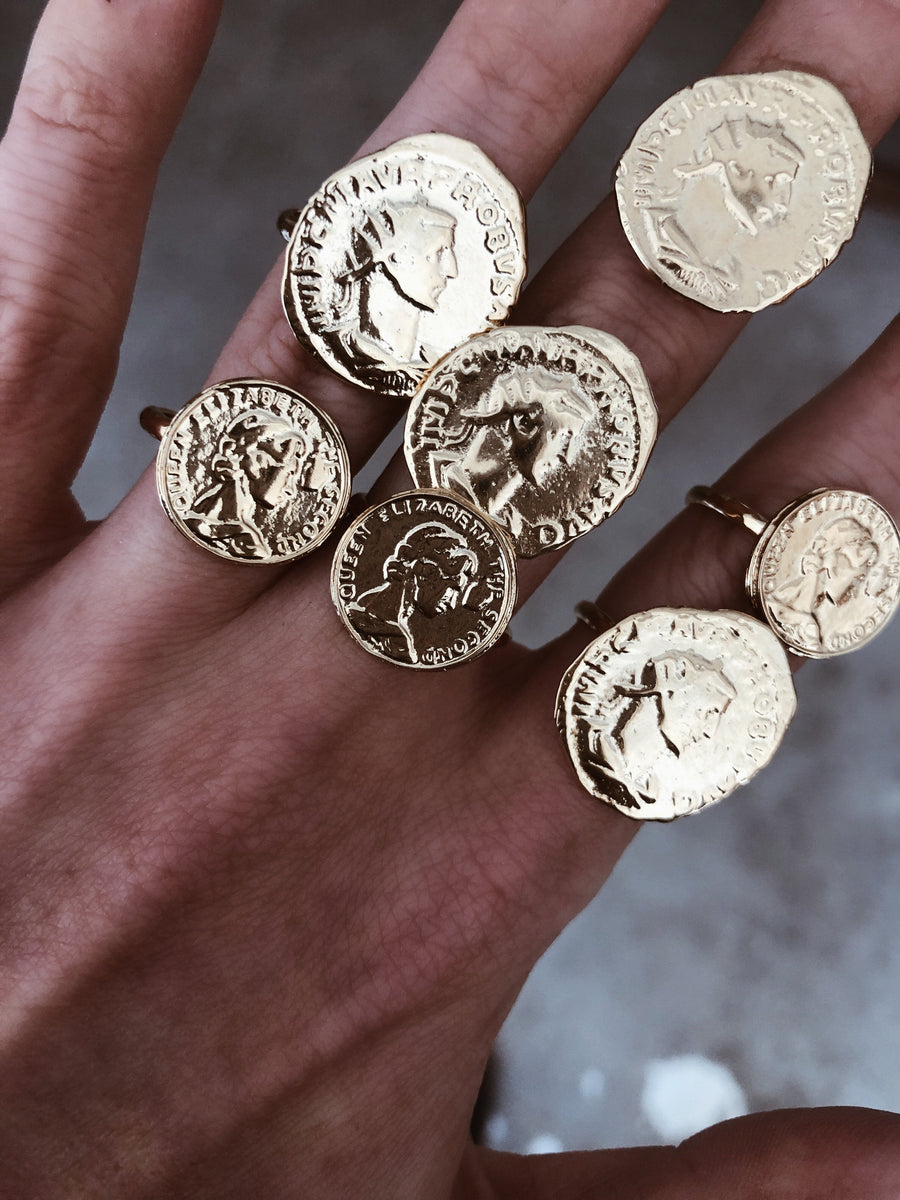 Goddess Jewelry US 5 / Gold Roman Coin Ring