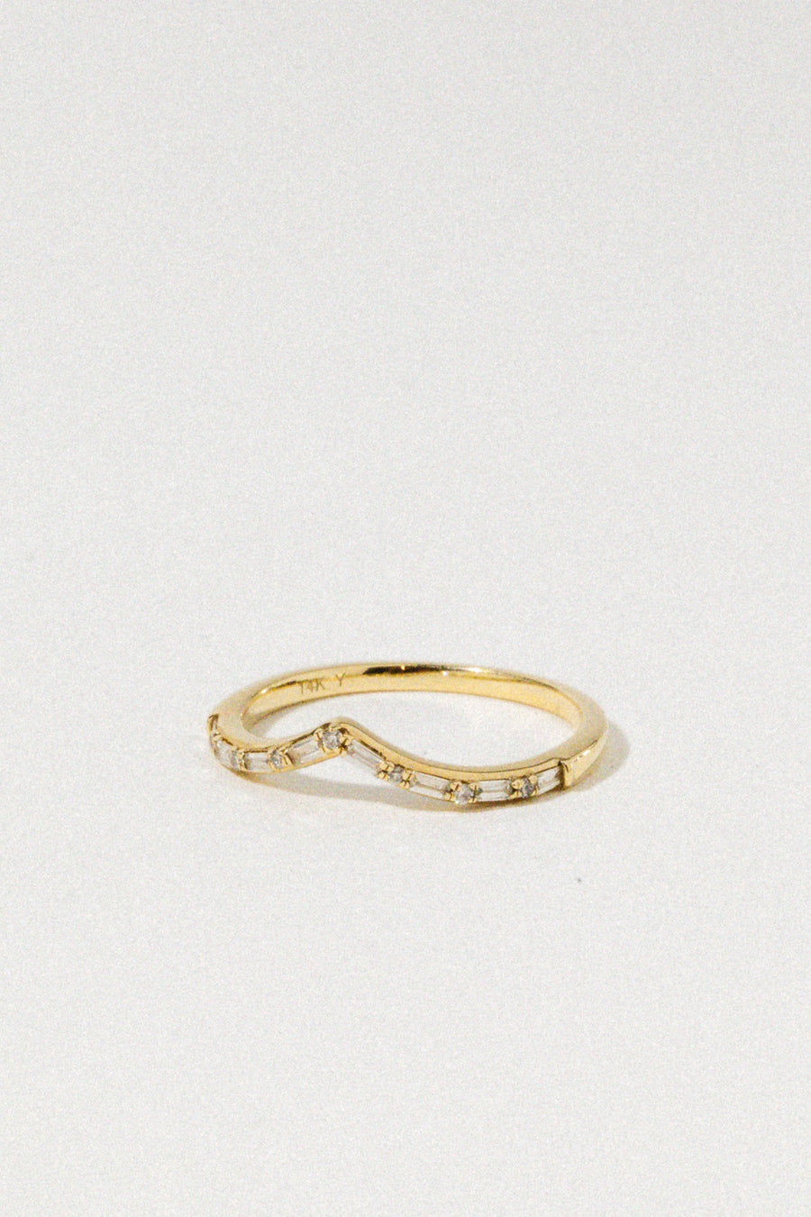Tresor Jewelry Gold / US 6 14kt Crown Diamond Ring