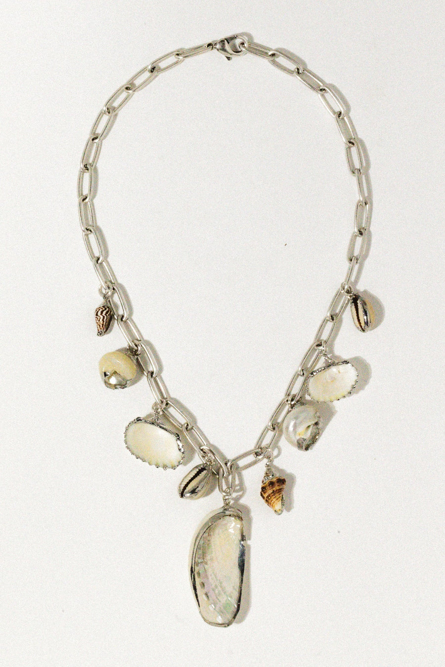 Silver Italiano Jewelry Silver / 16 inches Aphrodite Shell Charm Necklace