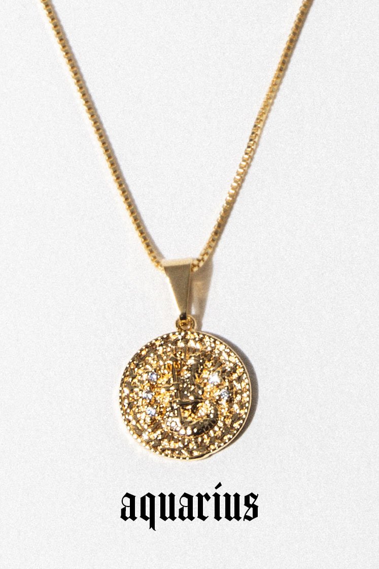 Dona Italia Jewelry Aquarius / Gold / 18 Inches Astrology Necklace