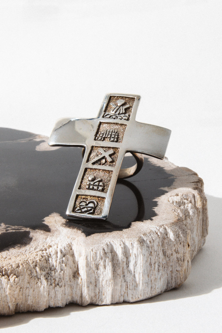 Crossing Winds Vintage Native American Ring