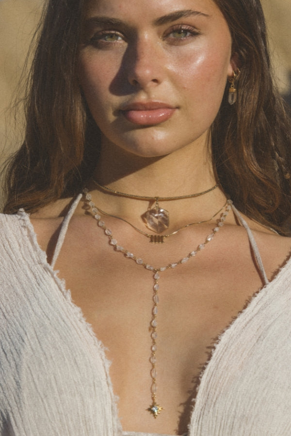 Donna Italiana Jewelry Gold / 11 Inches Crystal Fever Quartz Collar