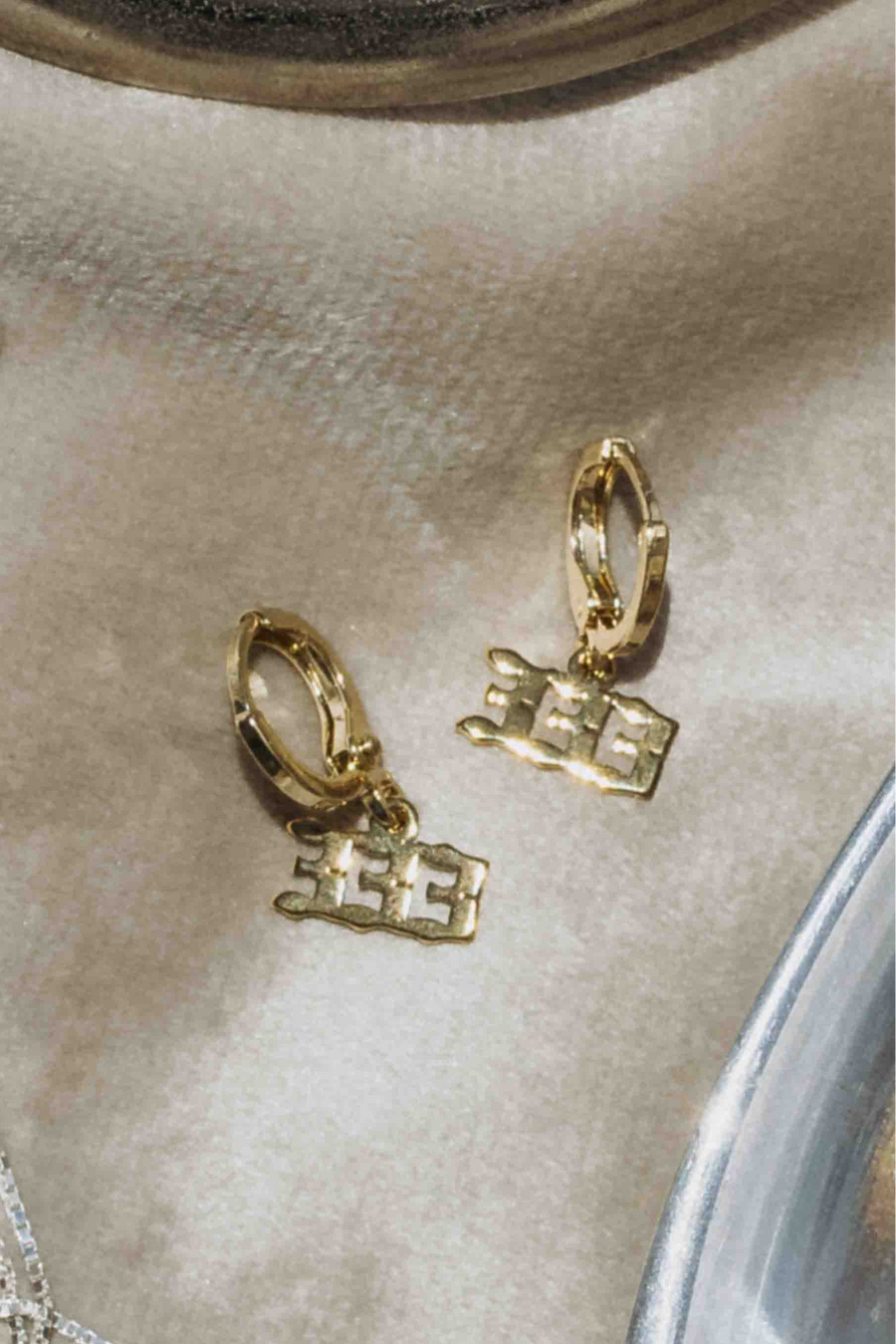 Donna Italiana Jewelry Gold Divine Timing Earrings