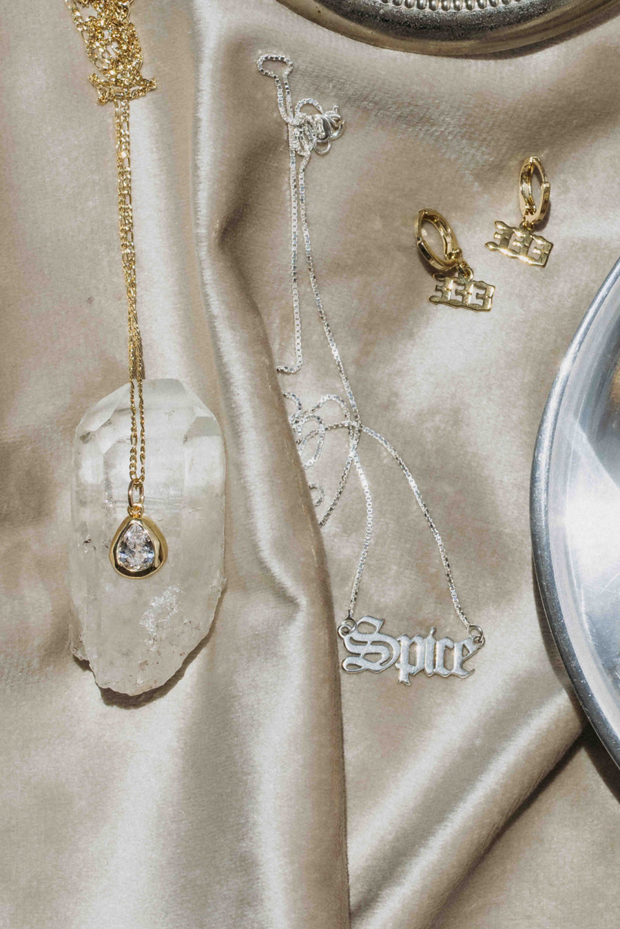 Donna Italiana Jewelry Gold Divine Timing Earrings