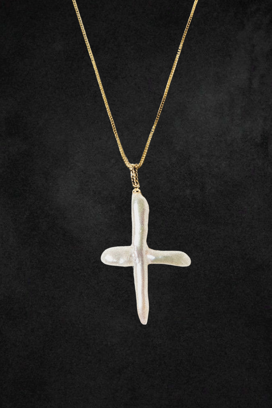 Child of Wild Jewelry Gold / 20 inches Esther Pearl Cross Necklace