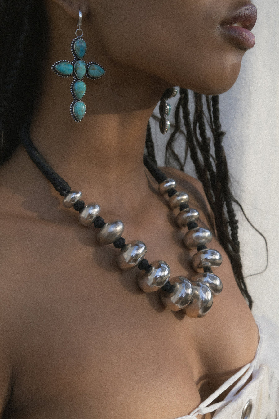 Modern Tibet Jewelry White Brass / 20 Inches Gawa Tibetan Necklace