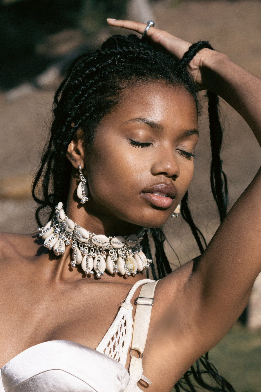 Child of Wild Jewelry Silver / 16 Inches Lakshmi Shell Choker