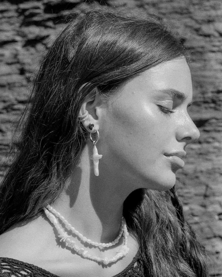 Child of Wild Jewelry Gold / 16 inches MidSummer Solstice Pearl Necklace