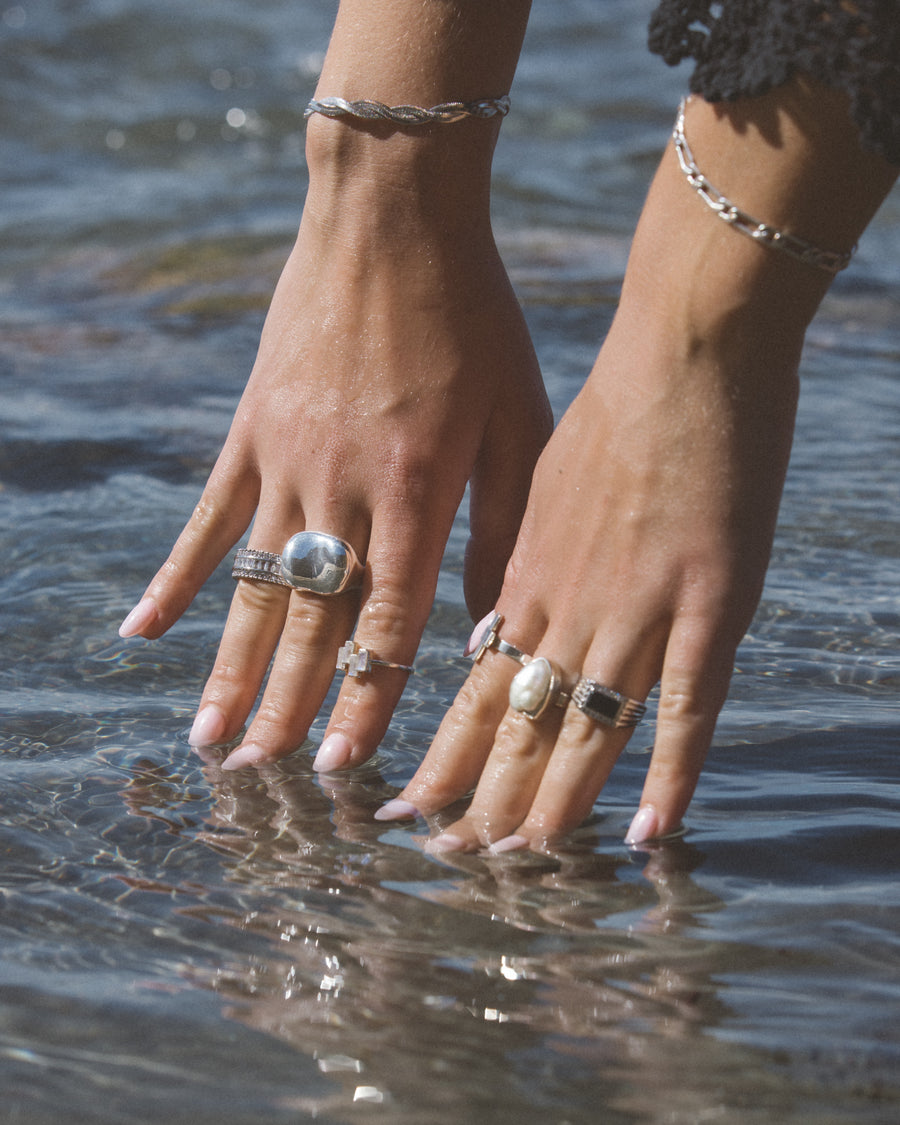 Goddess Jewelry Silver / Open New Moon Pearl Ring