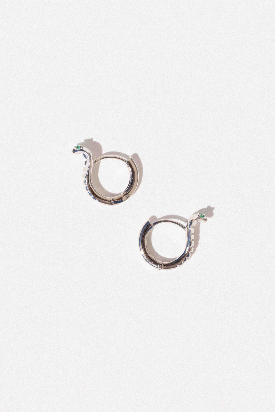 DLUXCA Jewelry Silver Odisha Cobra Huggies .:. Silver