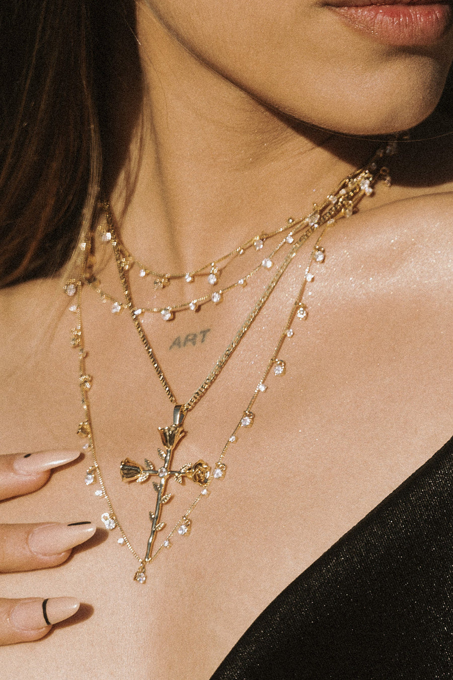 Dona Italia Jewelry Gold / 16 Inches Rosa Sacra Necklace