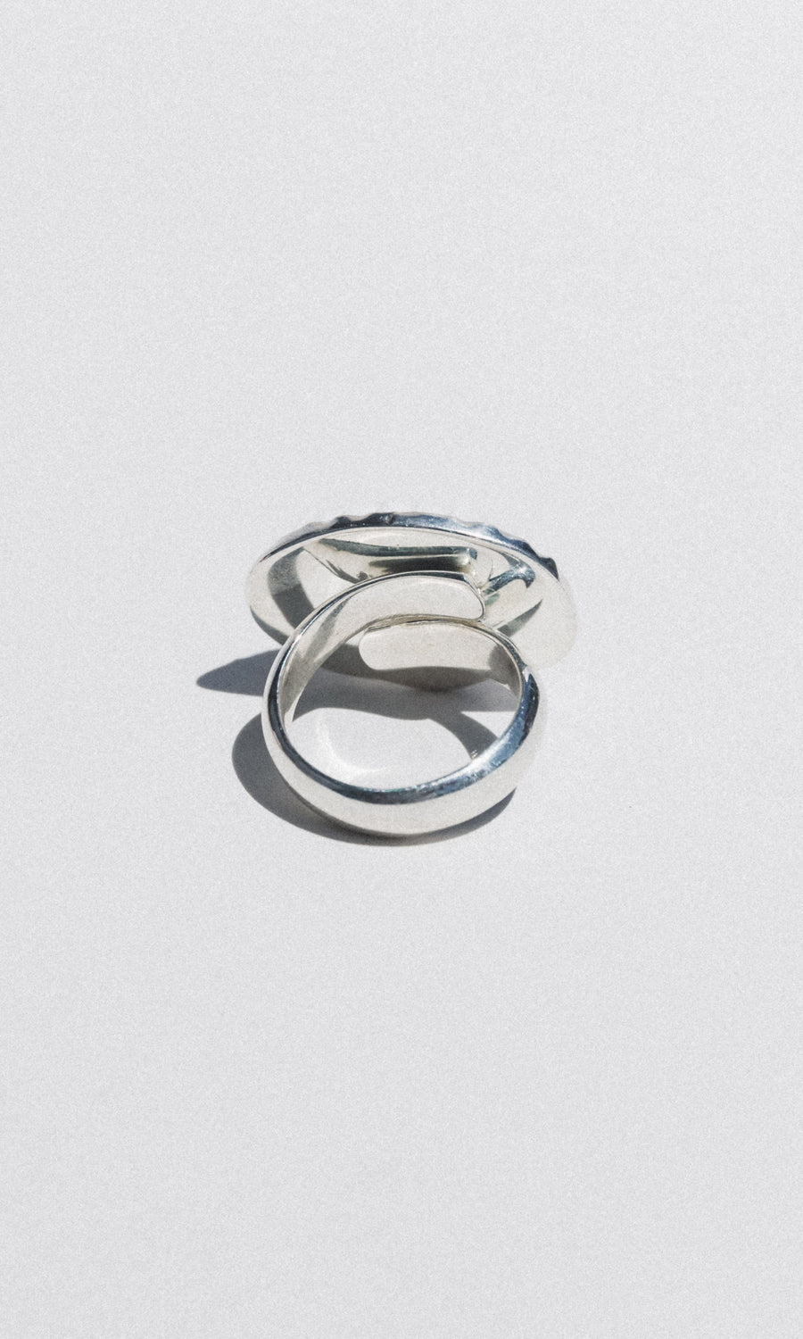 Charles Albert Inc Jewelry Silver / Open Shoreline Ark Shell Ring