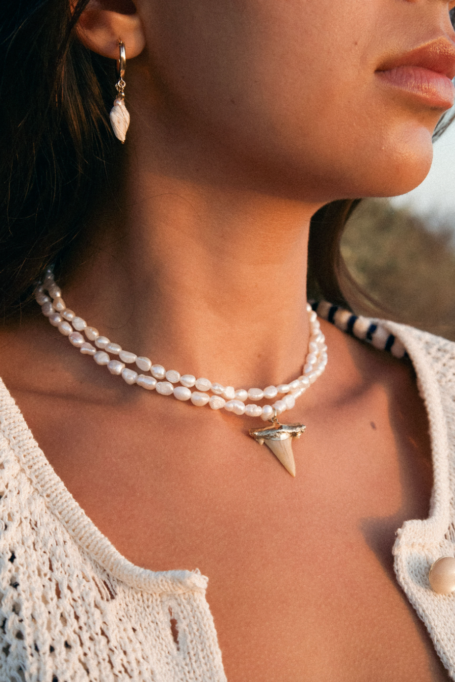 DLUXCA Jewelry Gold / 14 inches Sunwashed Sharktooth Necklace