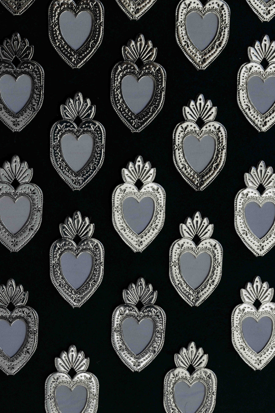 THE LITTLE PRESS Objects Silver / Free Gift w/ $??? + Purchase Flaming Heart Keepsake Frame