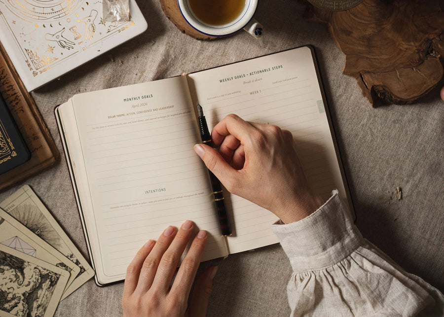 Magic of I Objects Black / FINAL SALE MOI 2026 Astrological Planner