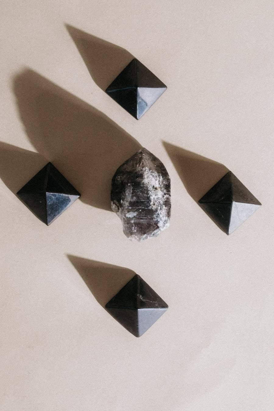 World Gems & Fossils Objects FINAL SALE / Black Shungite Pyramid