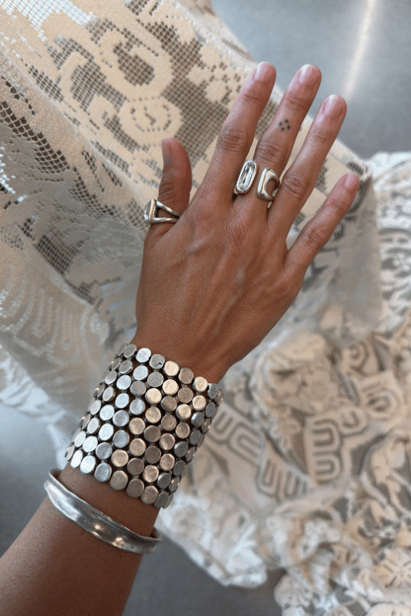 Chanour Ring Silver / Open Open Portal Crystal Ring