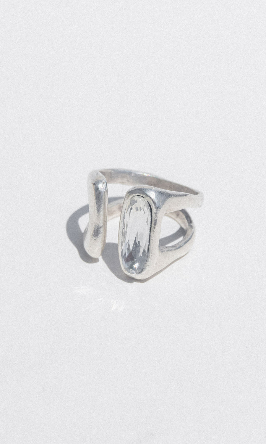 Chanour Ring Portal Crystal Ring