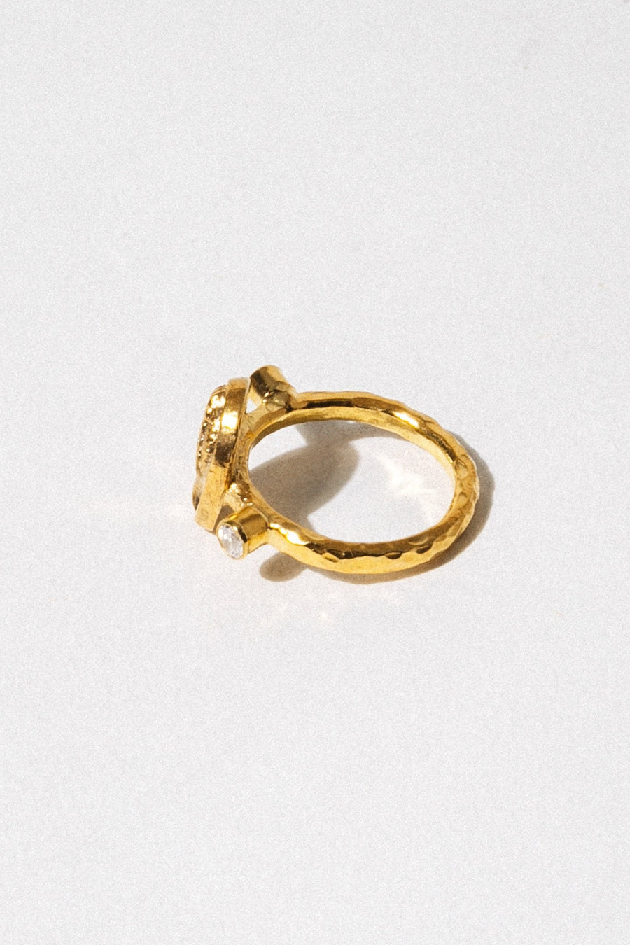 CAPRIXUS Jewelry Apollo Signet Ring