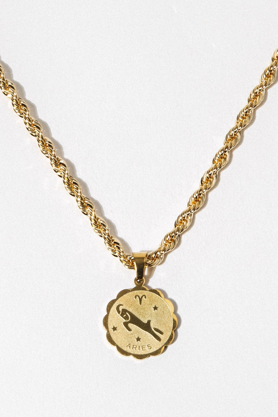 Aimvogue Jewelry Leo / Gold / 14 Inches Divination Zodiac Necklace