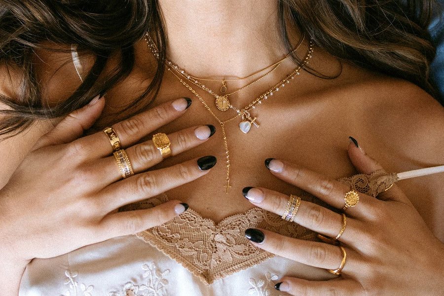 Dona Italia Jewelry Gold / 16 Inches La Cruz Necklace